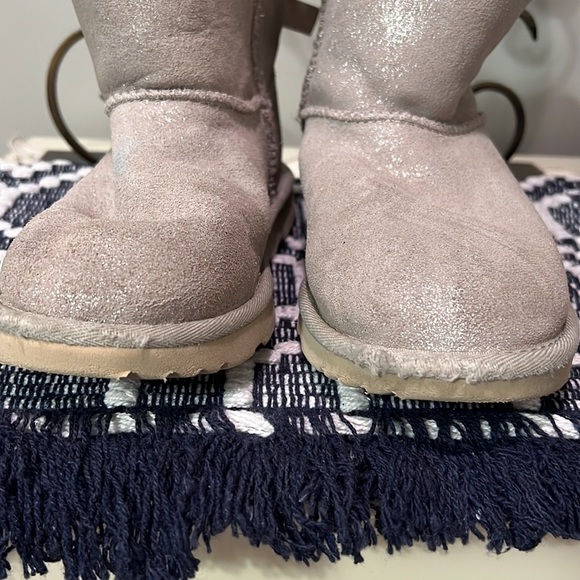 Classic Sparkle Bow Boot | UGG - Picture 3 of 10